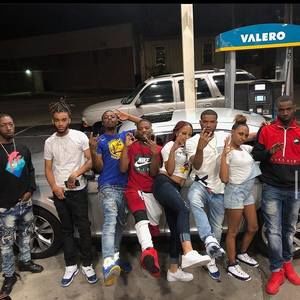 Meet your Posher, Hunxho